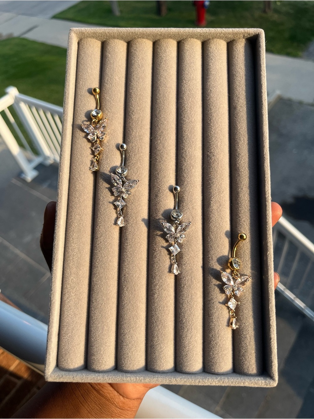 "Butterfly" Naval Stud (belly piercing)